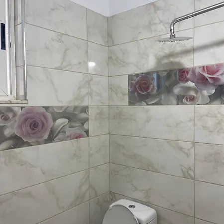 Guest House Lionel Durres Exterior photo